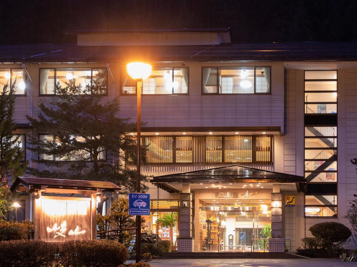 Ryokan Gizan Takajama Kültér fotó