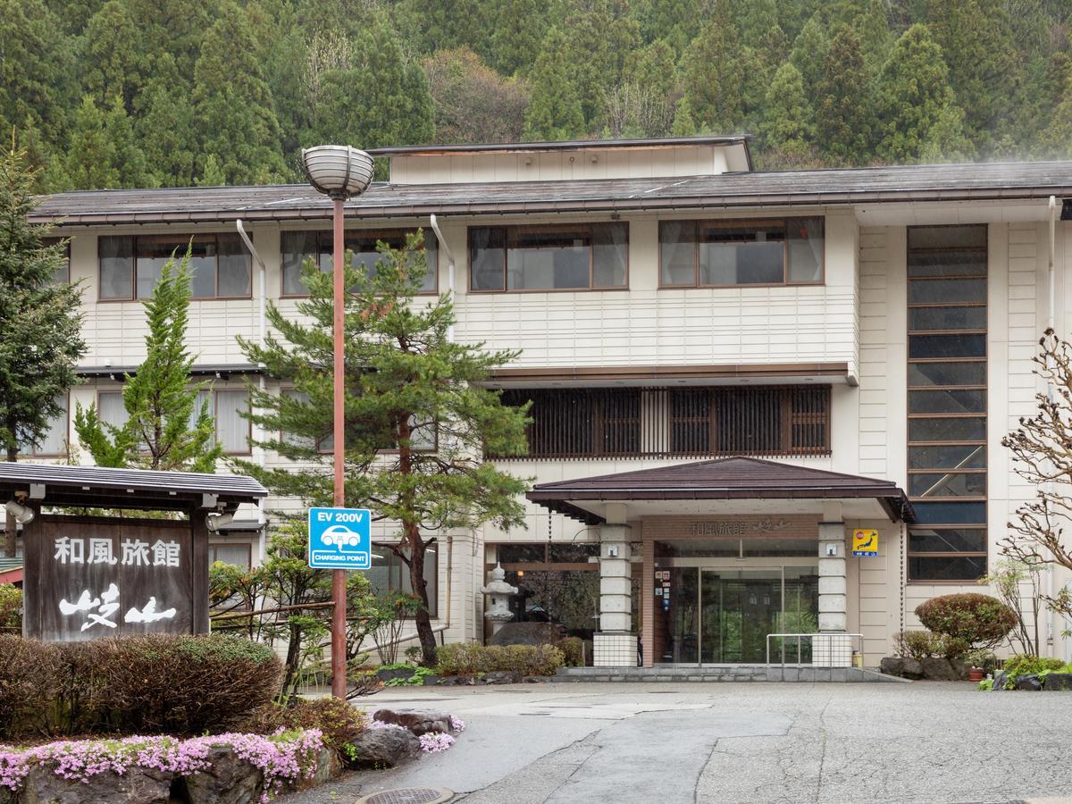 Ryokan Gizan Takajama Kültér fotó